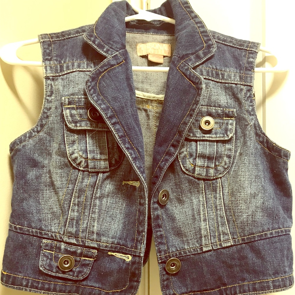 Sleeveless Jean Jacket